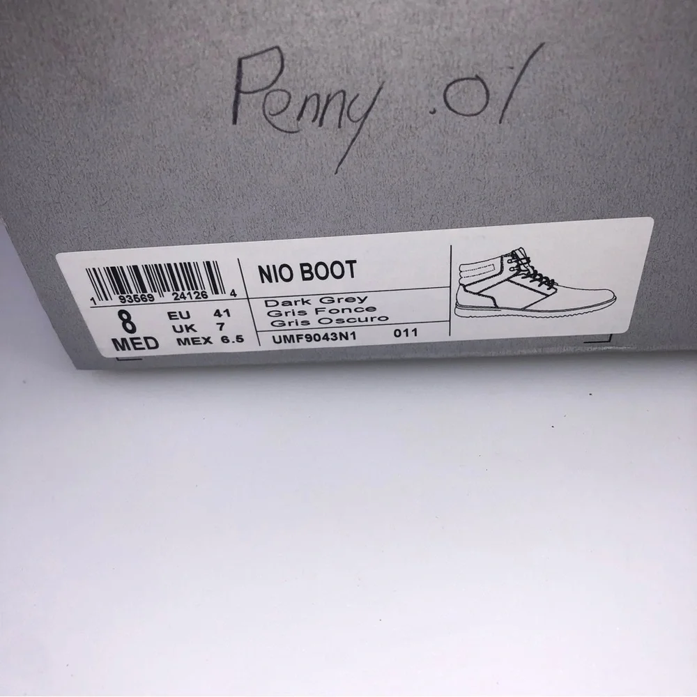 Unlisted by Kenneth Cole Nio Dark Gray Boots Size 8M